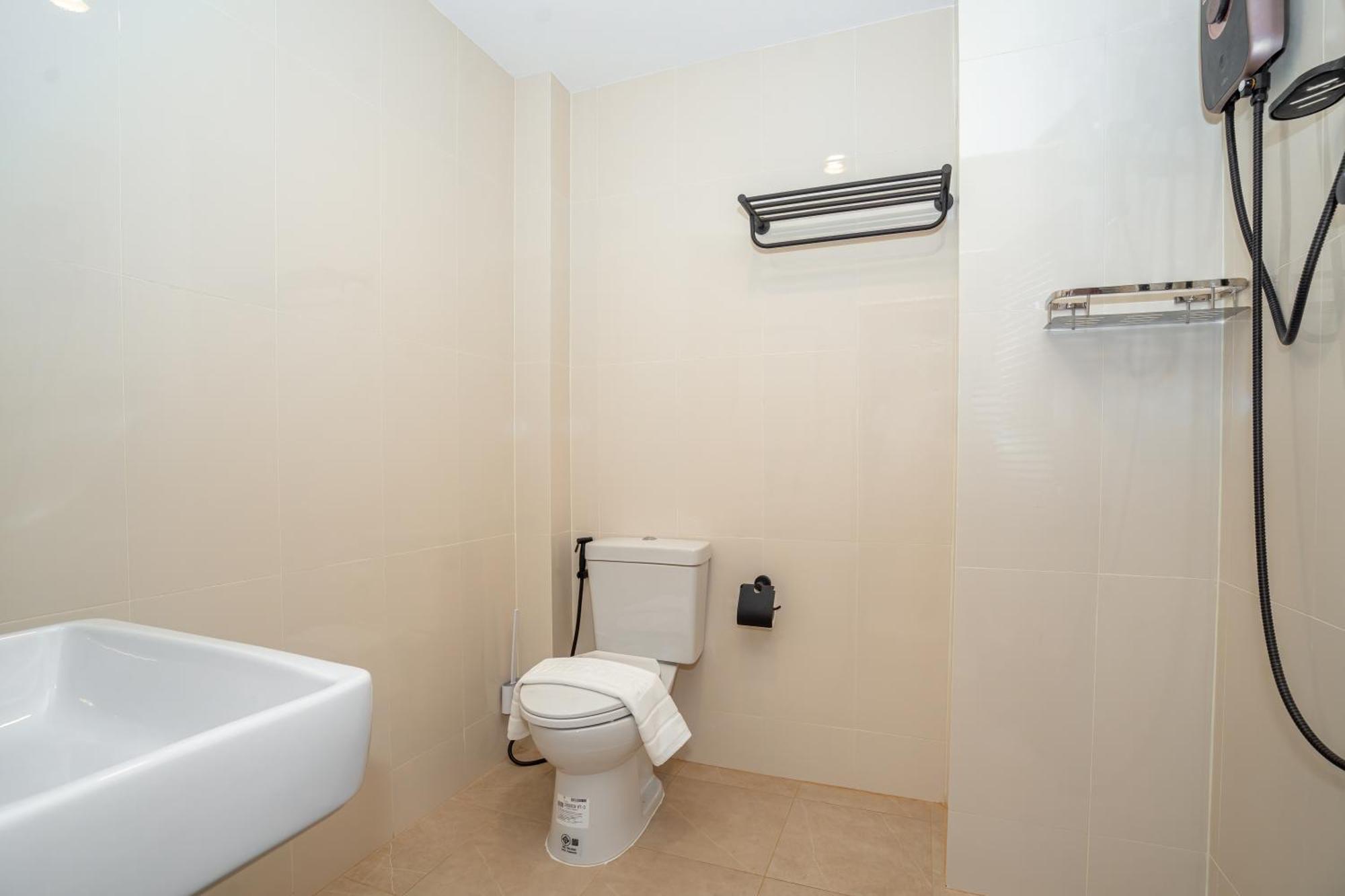 Mitsu Guesthouse Karon Dış mekan fotoğraf